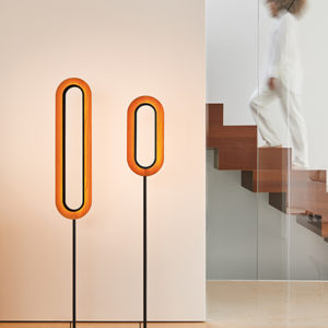 lampara de pie de diseño minimalista